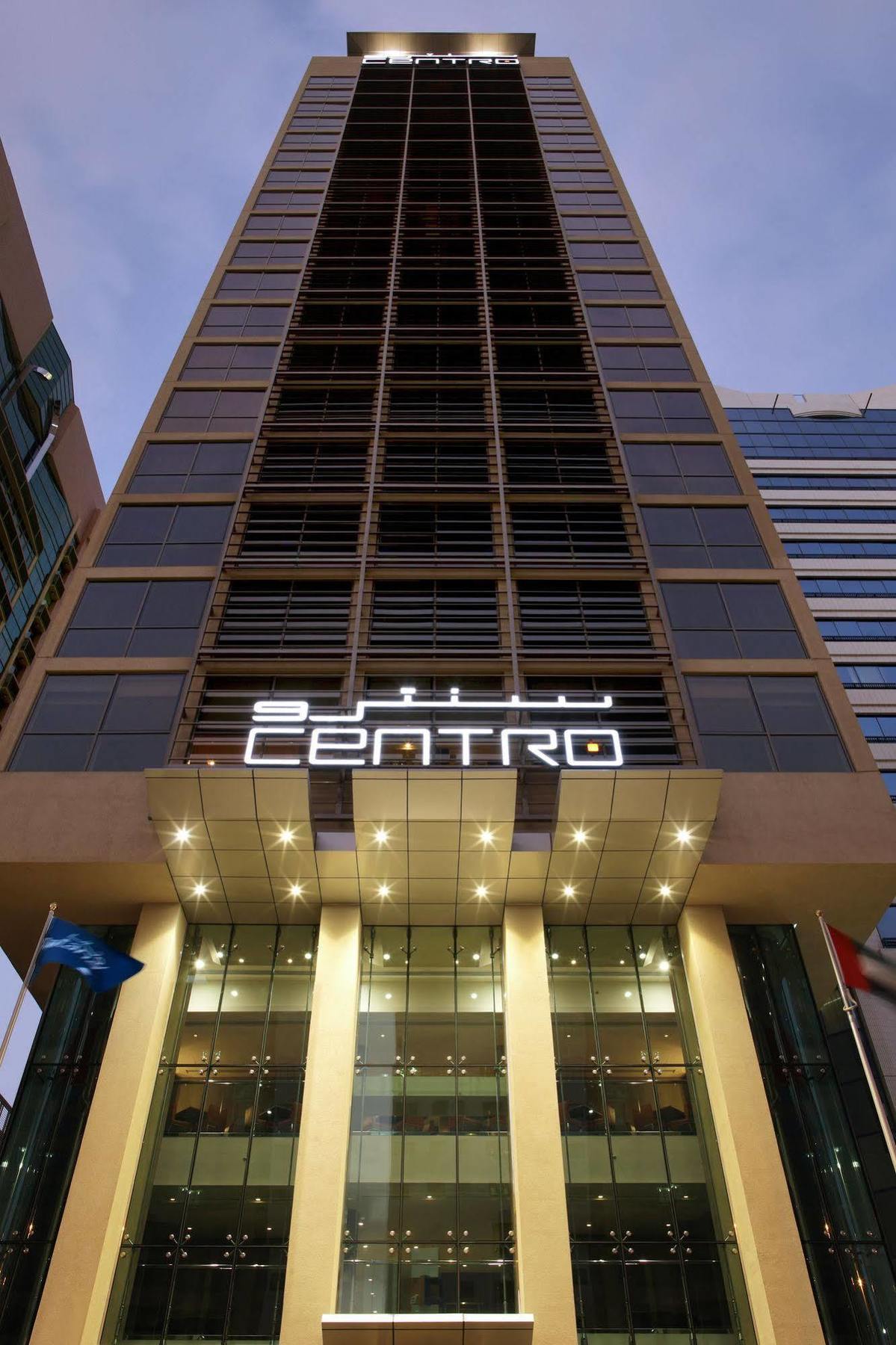 Centro Al Manhal By Rotana Hotel Абу Даби Екстериор снимка
