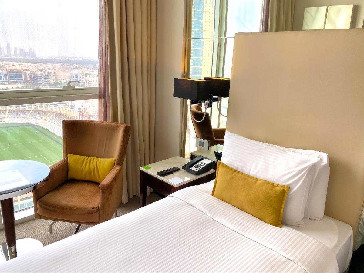 Centro Al Manhal By Rotana Hotel Абу Даби Екстериор снимка